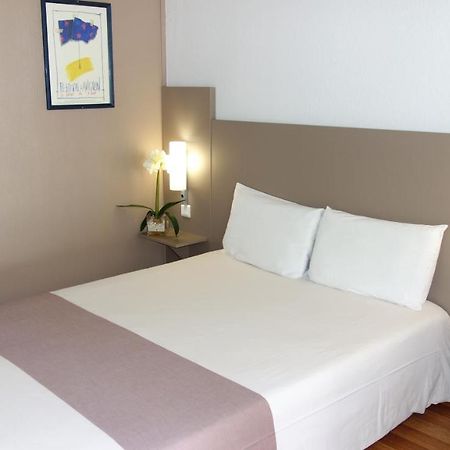 Hotel Cristol Avignon Room photo